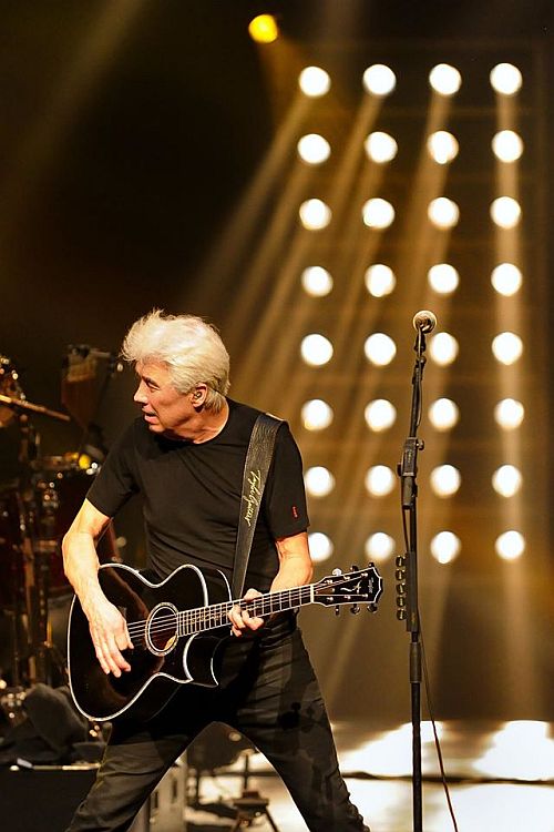 Golden Earring show photo March 17 2015 Leeuwarden - Harmonie by Klaas Keizer